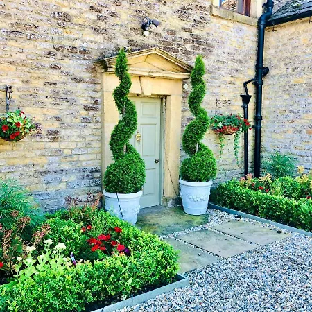 A Country House *